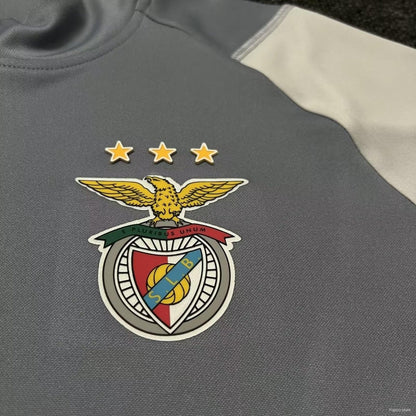 Benfica 24/25 – Trainingsanzug – 1/2 Reißverschluss