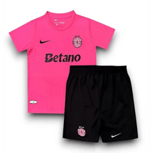 Sporting 2024/25 Kinder-Set, Trikot und Shorts