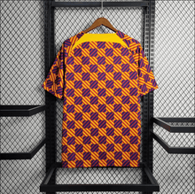 Barcelona Training Orange Blau und Rot 2023/24