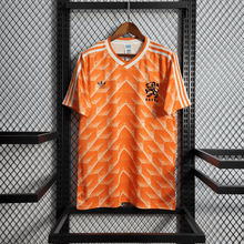 Holland 1988 Main