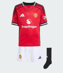 Manchester United 2025/26 Kinder-Kit