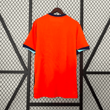 Holland Main 2024